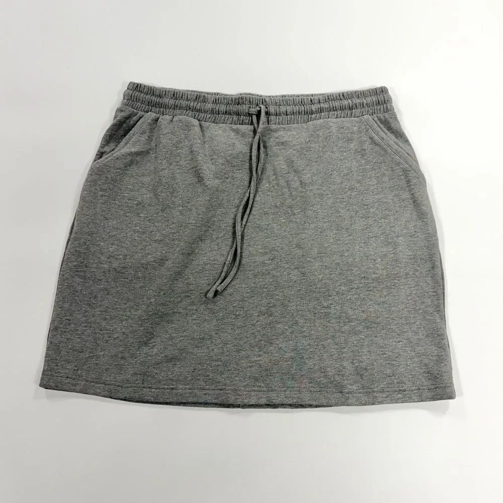 Torrid Fleece A-Line Mini Skirt – Size 1 (Gray) – NWT